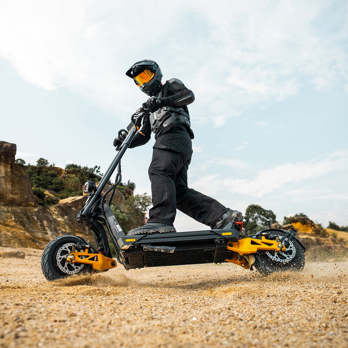 INMOTION RS Jet high-performance electric scooter — image 2