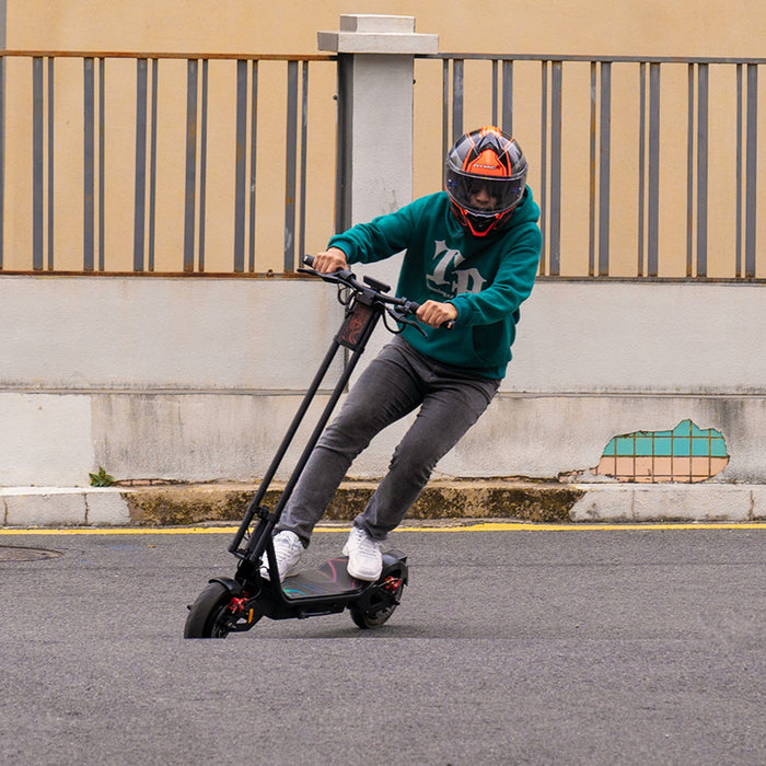 INMOTION C10 dual-motor electric scooter — image 8