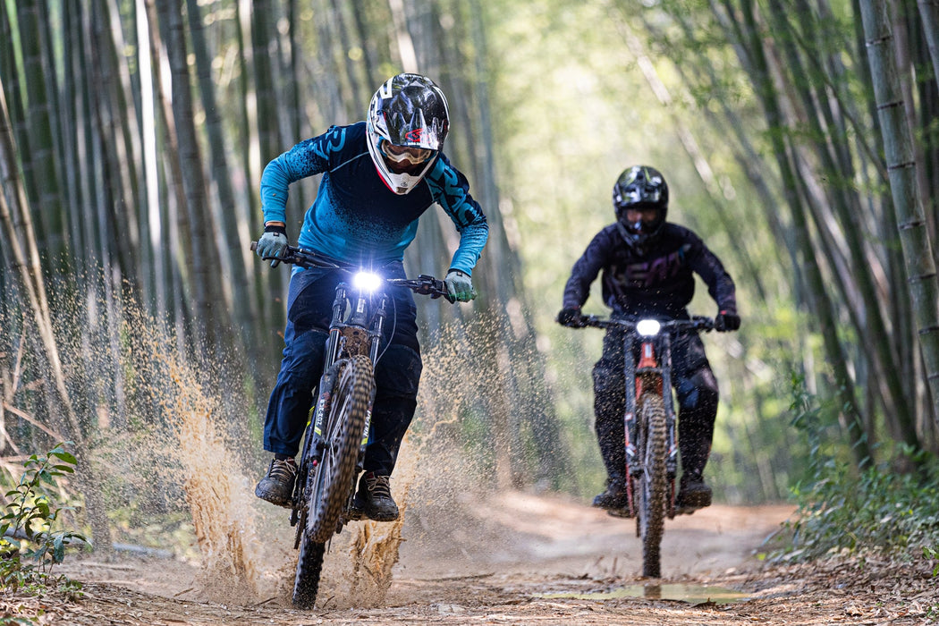 2025 60v 6000W Sur Ron Light Bee X Middrive Ebike 40AH Off-Road Electric Dirt Bike